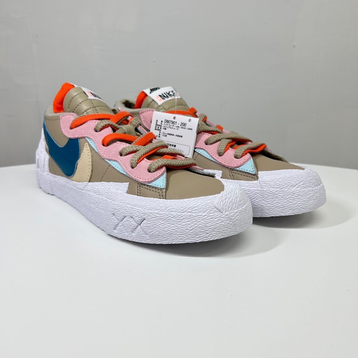 Nike × sacai × KAWS メンズ スニーカー カウズ × サカイ Nike × sacai × KAWS メンズ スニーカー カウズ × サカイ