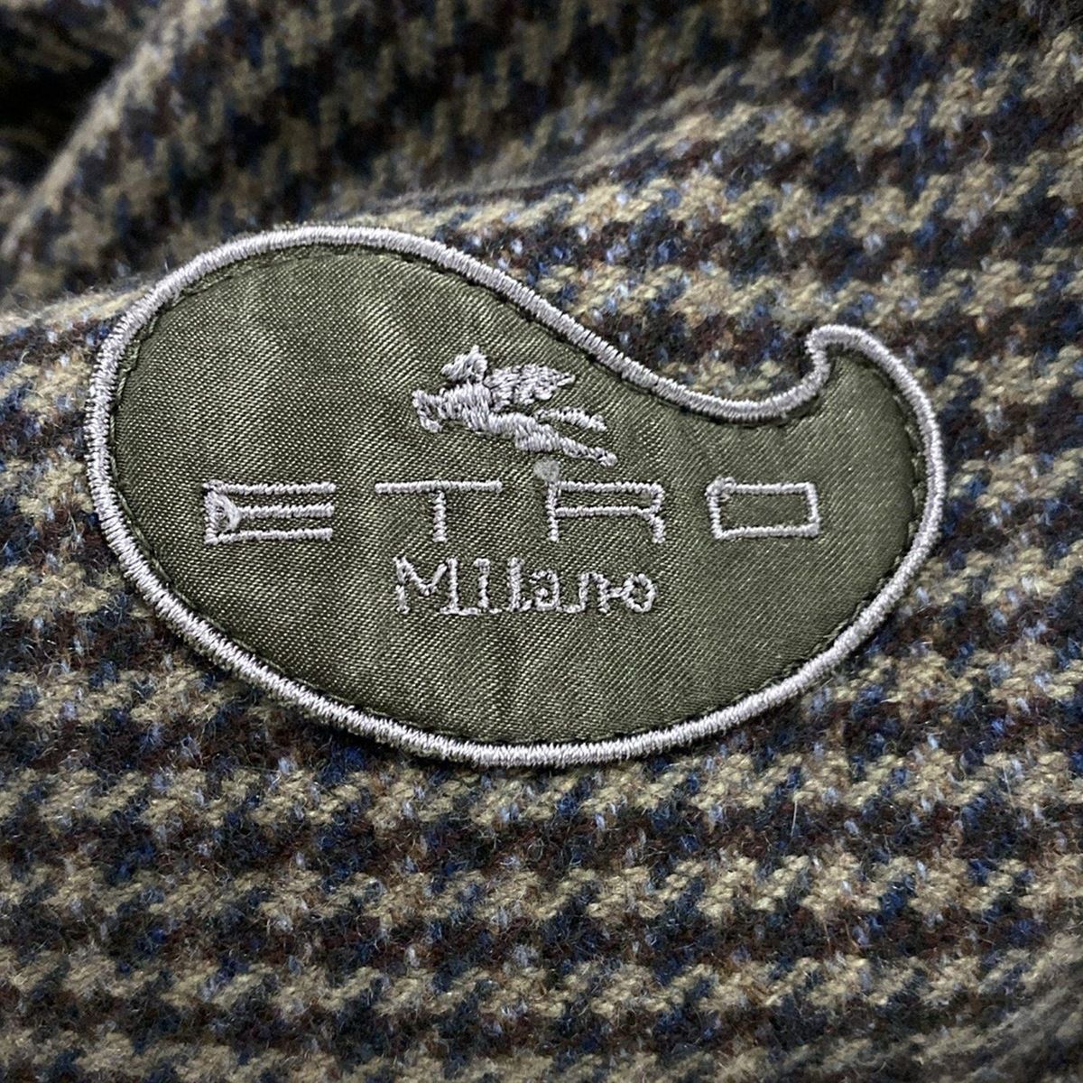 ETRO 　エトロ　ジャケット ブラウン・マルチカラー　サイズ42 ETRO エトロジャケット ブラウン・マルチカラーサイズ42