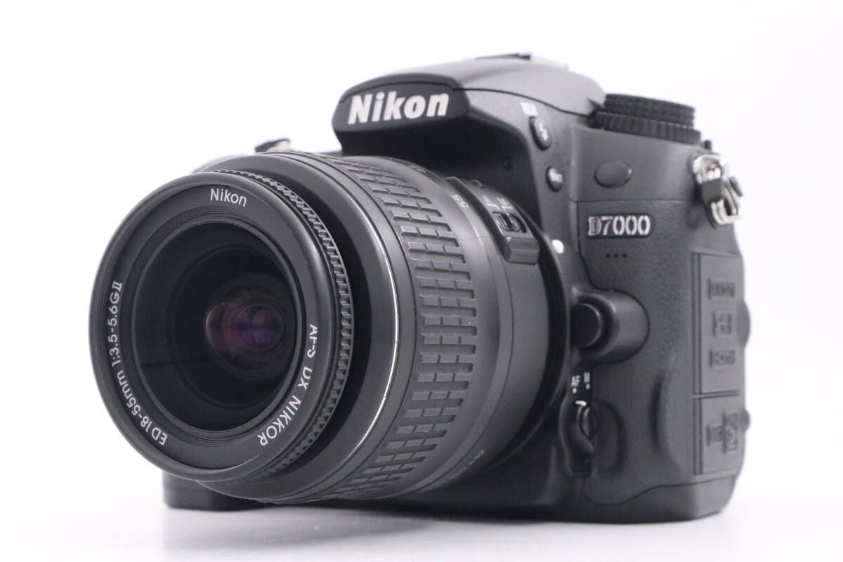 Nikon D7000 ダブルレンズキット/ AF-S 55-200mm F4-5.6 G ED DX/ AF