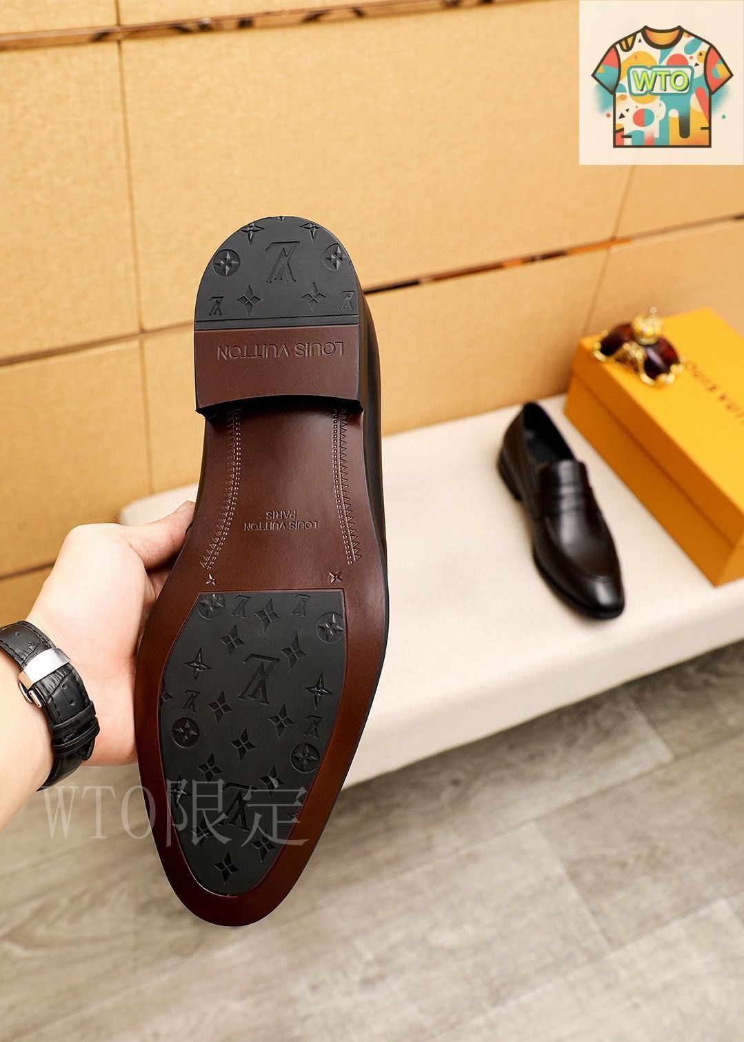 LOUIS VUITTON カジュアルシューズ LOUIS VUITTON ルイ・ヴィトン カジュアルレザーシューズ17-1
