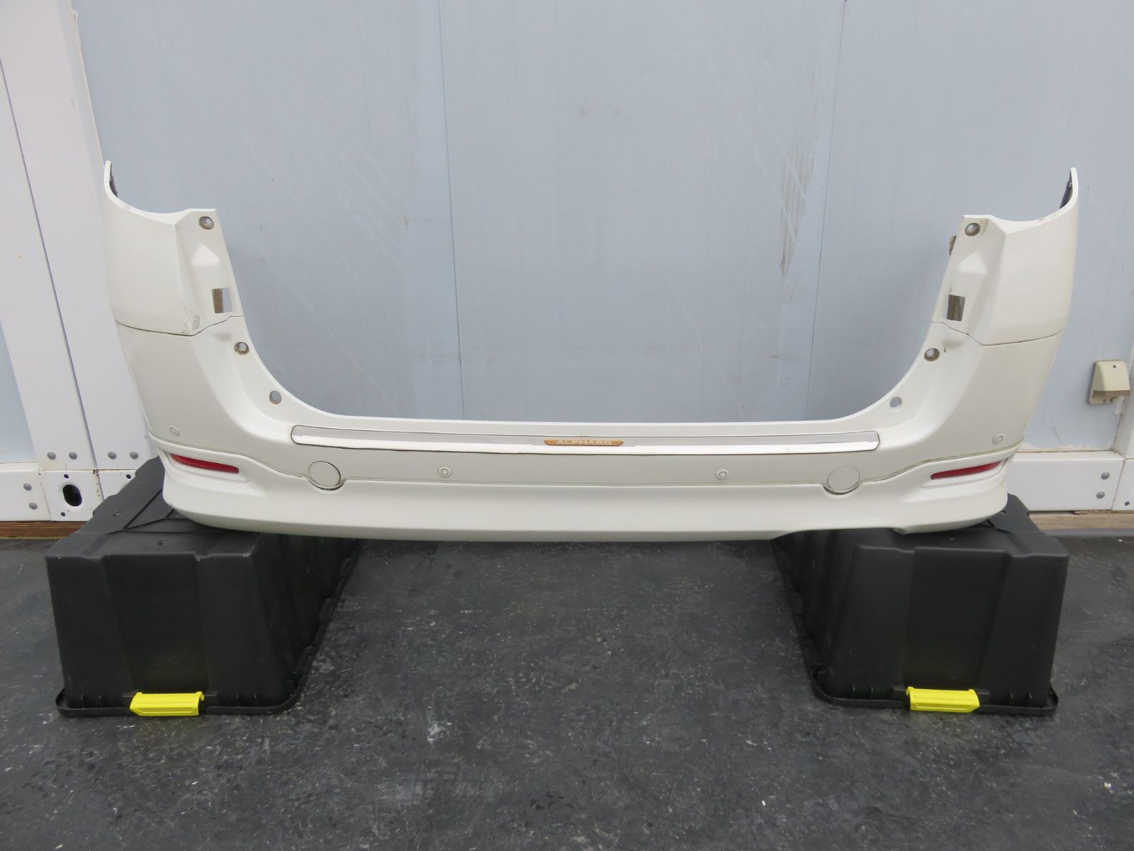 SFC2427 アルファード ヴェルファイア 20系 前期 ANH20W ANH25W GGH20W GGH25W 純正リアバンパー リヤバンパー スポイラー付