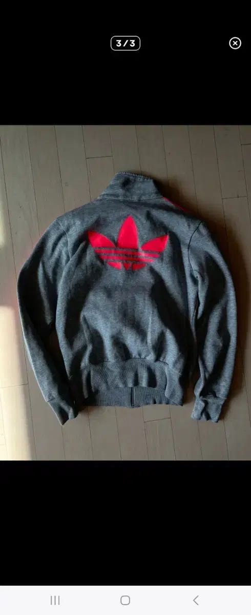 adidas アディダス