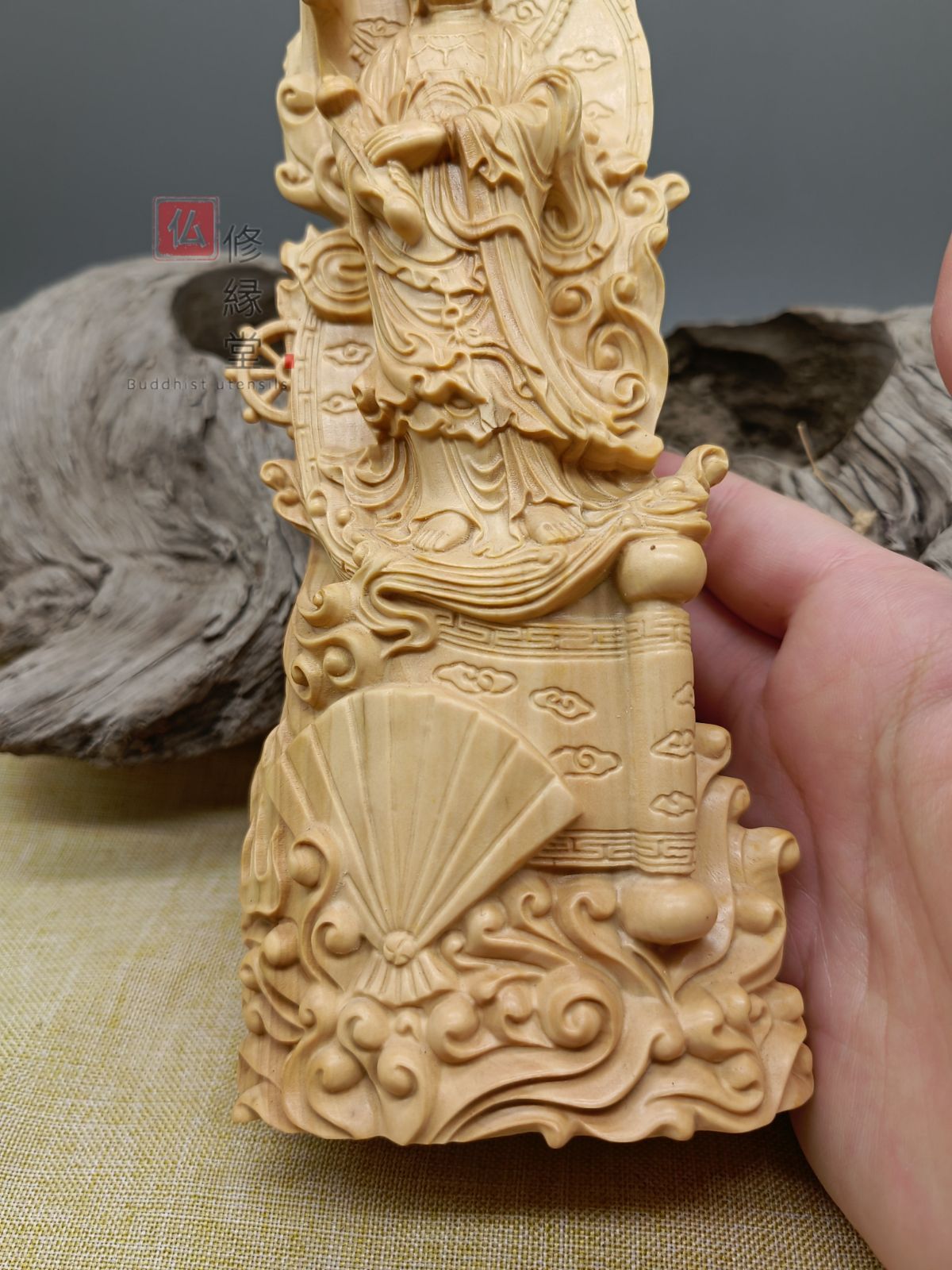 【修縁堂】極上品 木彫り 仏像 如意観音菩薩立像 崖柏 仏教美術 彫刻 一刀彫 修縁堂】極上品 木彫り 仏像 如意観音菩薩立像 崖柏 仏教美術
