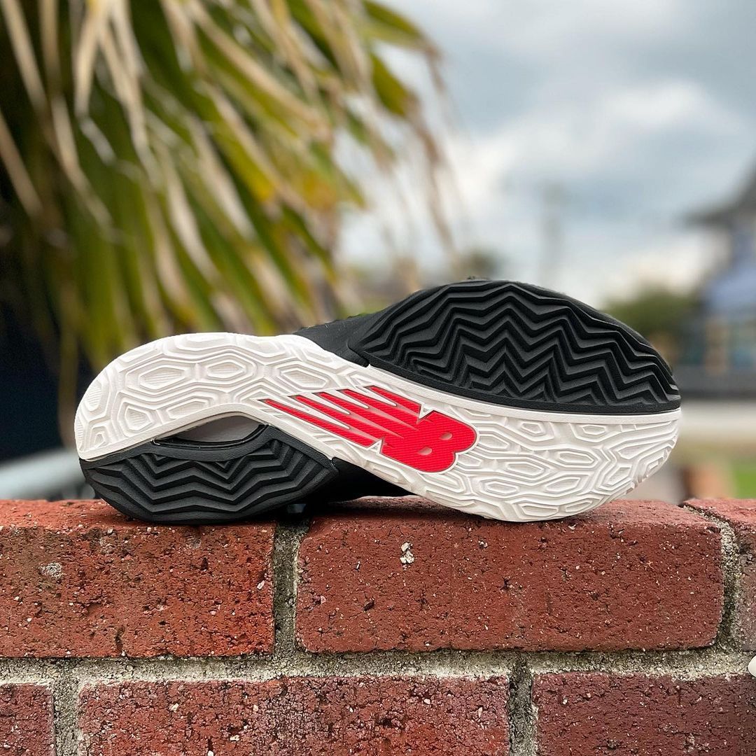 NEW BALANCE FUELCELL TWO WXY V4 ニューバランス バッシュ
