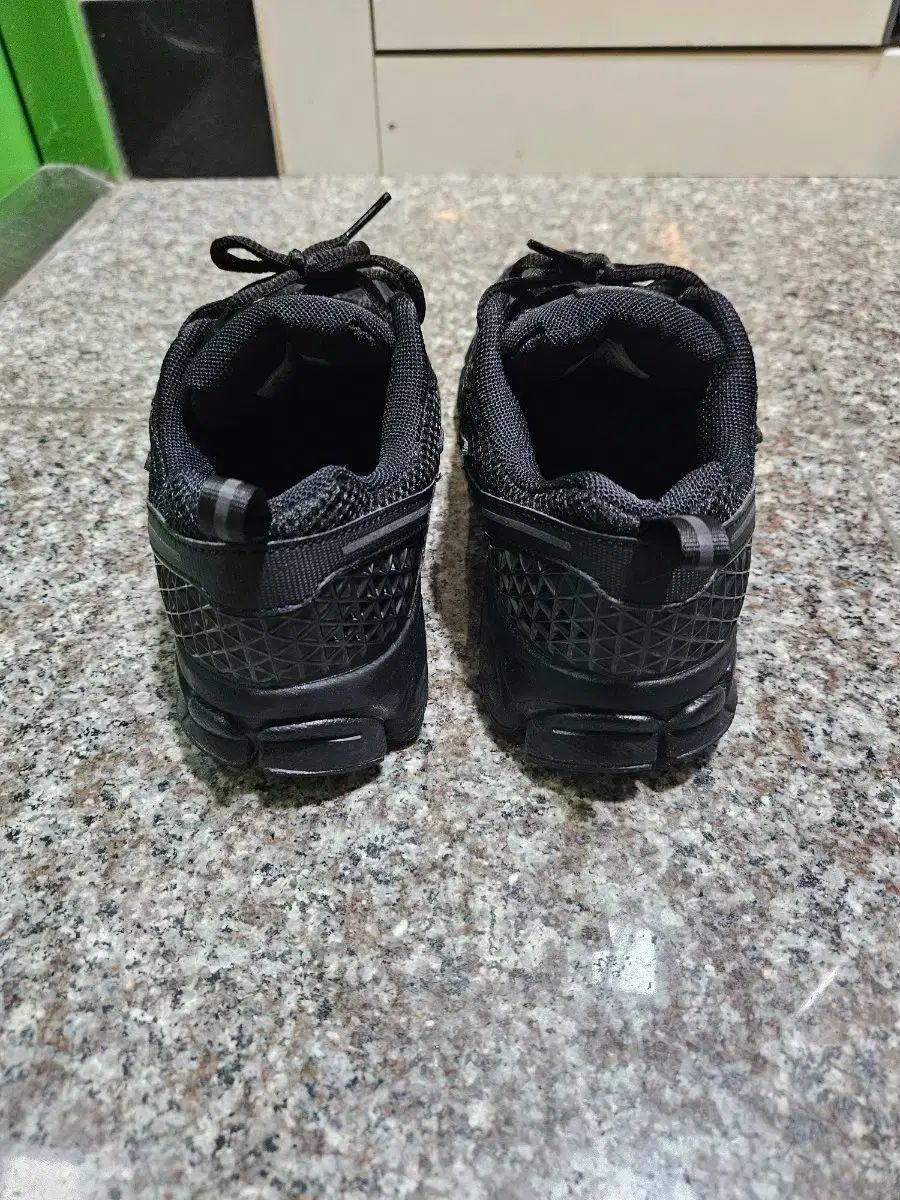 NIKE ナイキ