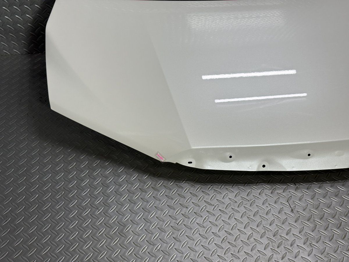 ★送料無料★新車外し30系 アルファード 後期 純正ボンネット 白 送料無料【新車外し】30系 トヨタ アルファード 後期 純正 ボンネット