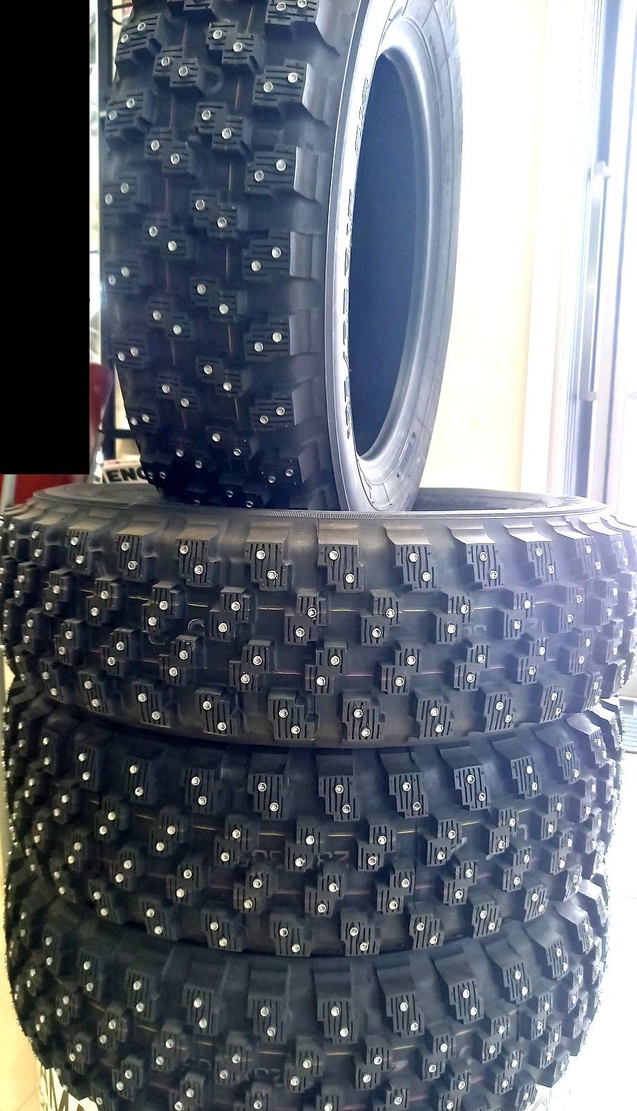 スパイクタイヤ 195|65R15 カップフルピン 4本セット