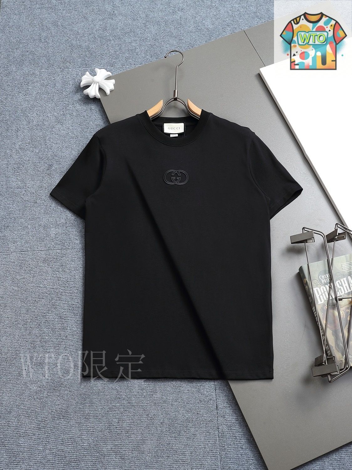 こちらは専用です CONVERSE/コンバース フロッキーロゴプリントクルーネック半袖T