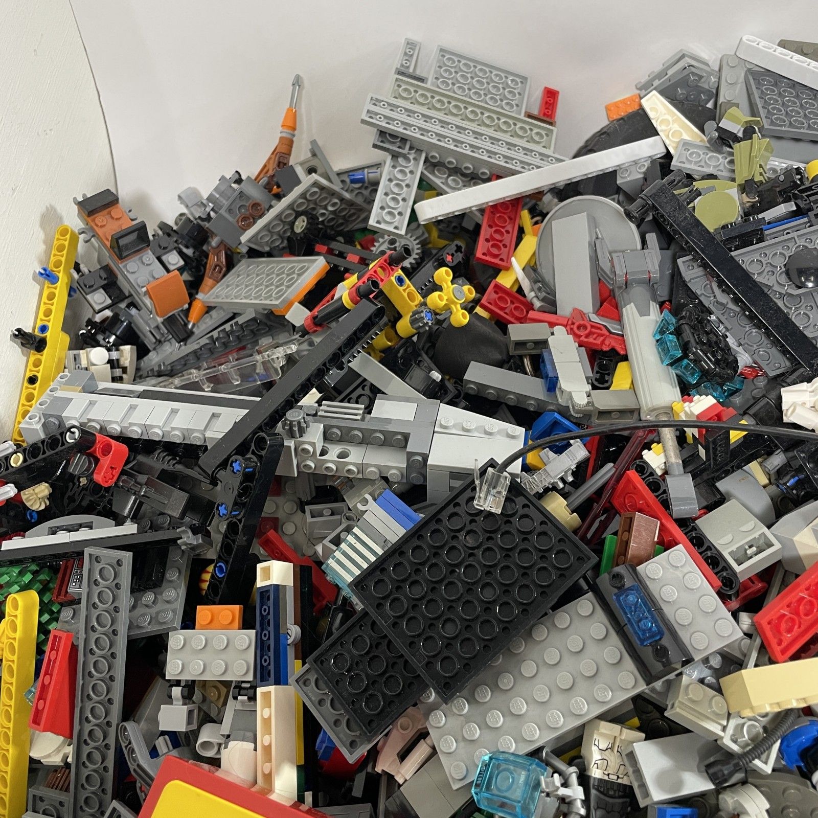 LEGO レゴ テクニック パーツ リモコンパーツ など 大量 約10㎏ まとめ商品 ブロック玩具 知育玩具 ジャンク品 10.95kg