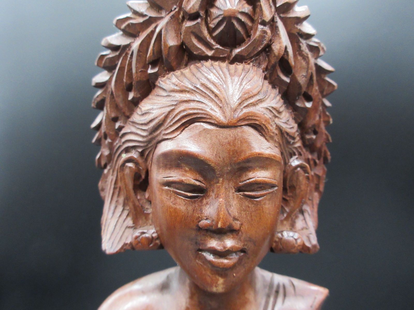 美術品級】東南アジア 木彫り 仏顔 女性像 オブジェ 置き物 全長93cm