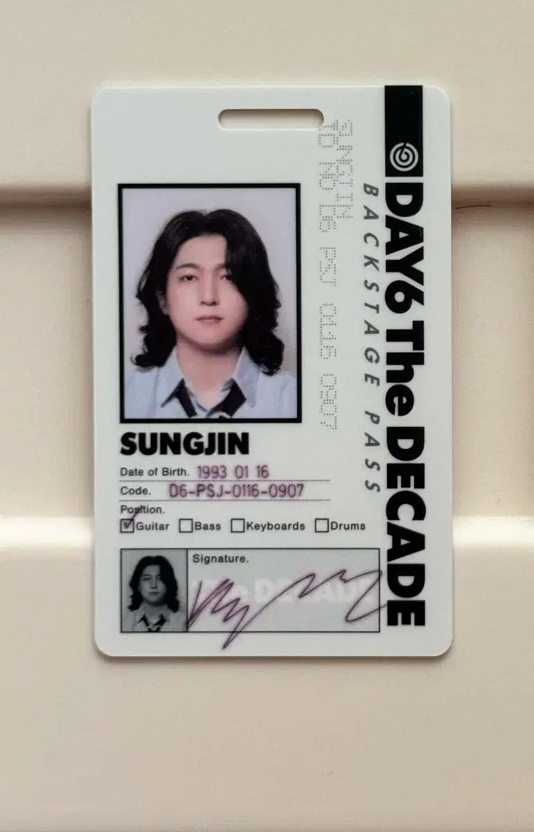DAY6(デイシックス) ソンジン(SUNGJIN) IDカード 出品 - メルカリ