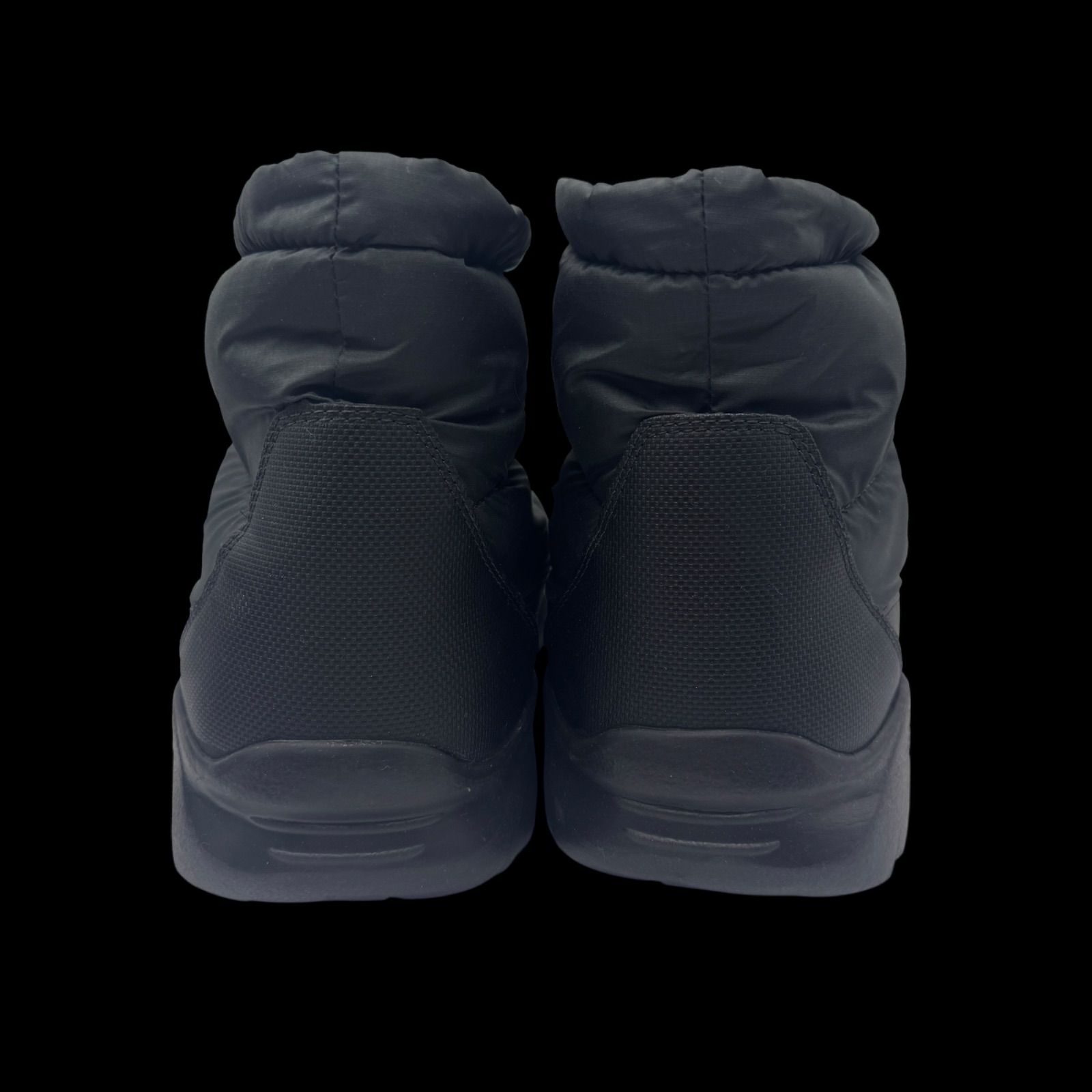 美品 正規品 ノースフェイス ブーツ ヌプシ ブーティ 黒 22cm ジュニア 美品 THE NORTH FACE ザ ノースフェイス ヌプシ ブーティ ブーツ