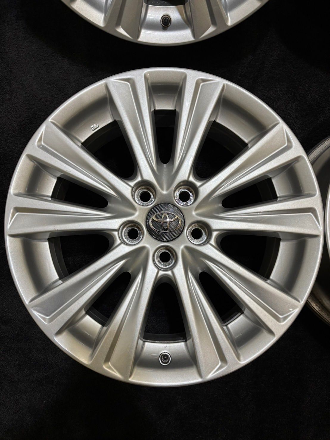 納車前外し！アルファード30後期 ヴェルファイア 純正18インチ タイヤ