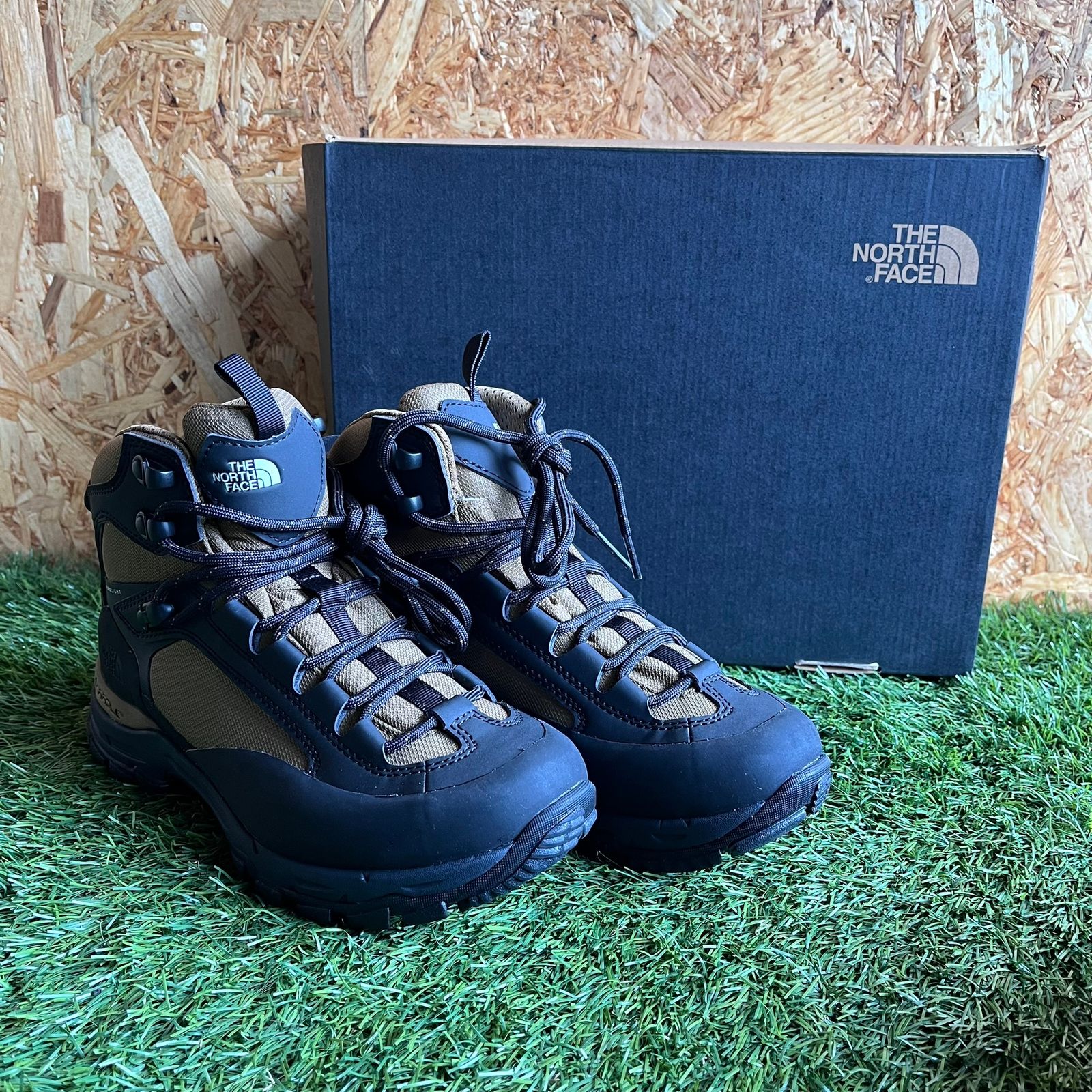 小売 ウィメンズクレストンミッドネオFL-US7.5(24.5cm) THE NORTH FACE