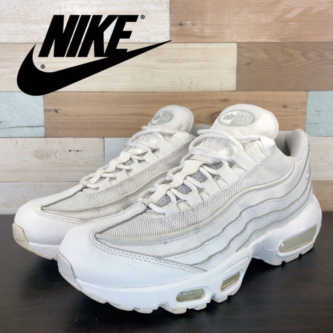 新品　タグ付き　Nike Air Max 95 ホワイト　エアマックス　24.5 NIKE AIR MAX 95 ESSENTIAL ナイキ エアマックス 95