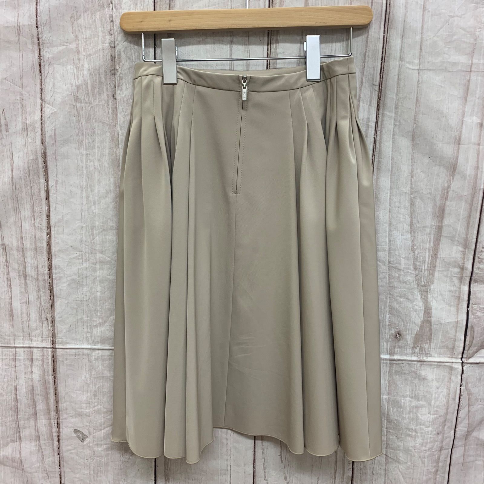 ☆FOXEY NEW YORK フォクシー ニューヨークタックスカート ベージュ  