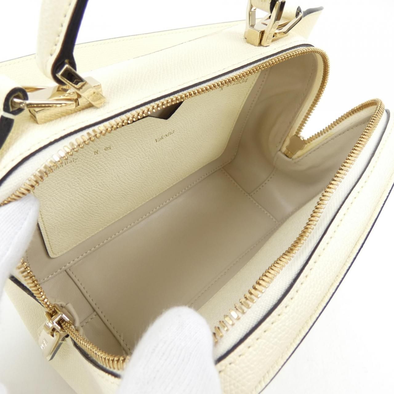 ヴァレクストラ VALEXTRA BAG
