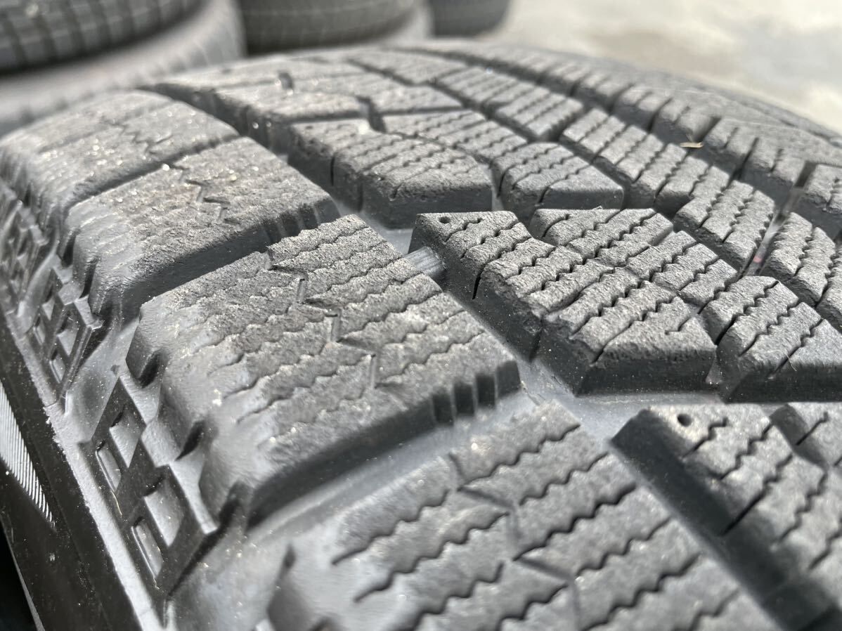 ［F0194］中古スタッドレスタイヤ4本セット！195/65R15 ブリヂストン ブリザックVRX！2019年製造！ノア、アイシス、プレマシーなどに！