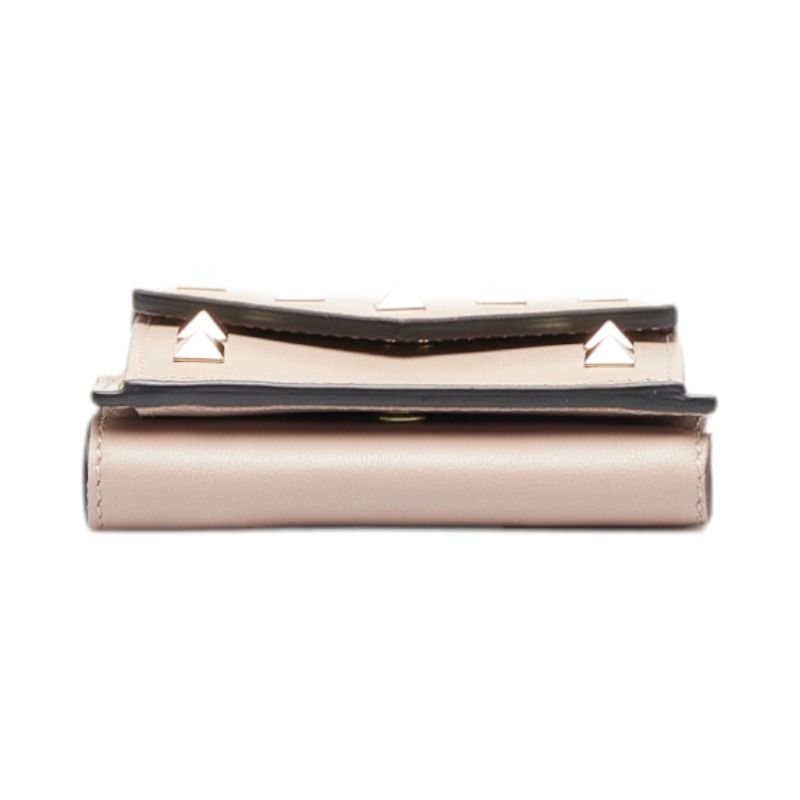美品 ヴァレンティノ ROCKSTUD MINI TRIFOLD WALLET 三つ折り財布 コンパクトウォレット レザー レディース VALENTINO 【1-0116638】 ヴァレンティノ ROCKSTUD MINI TRIFOLD WALLET 三つ折り財布