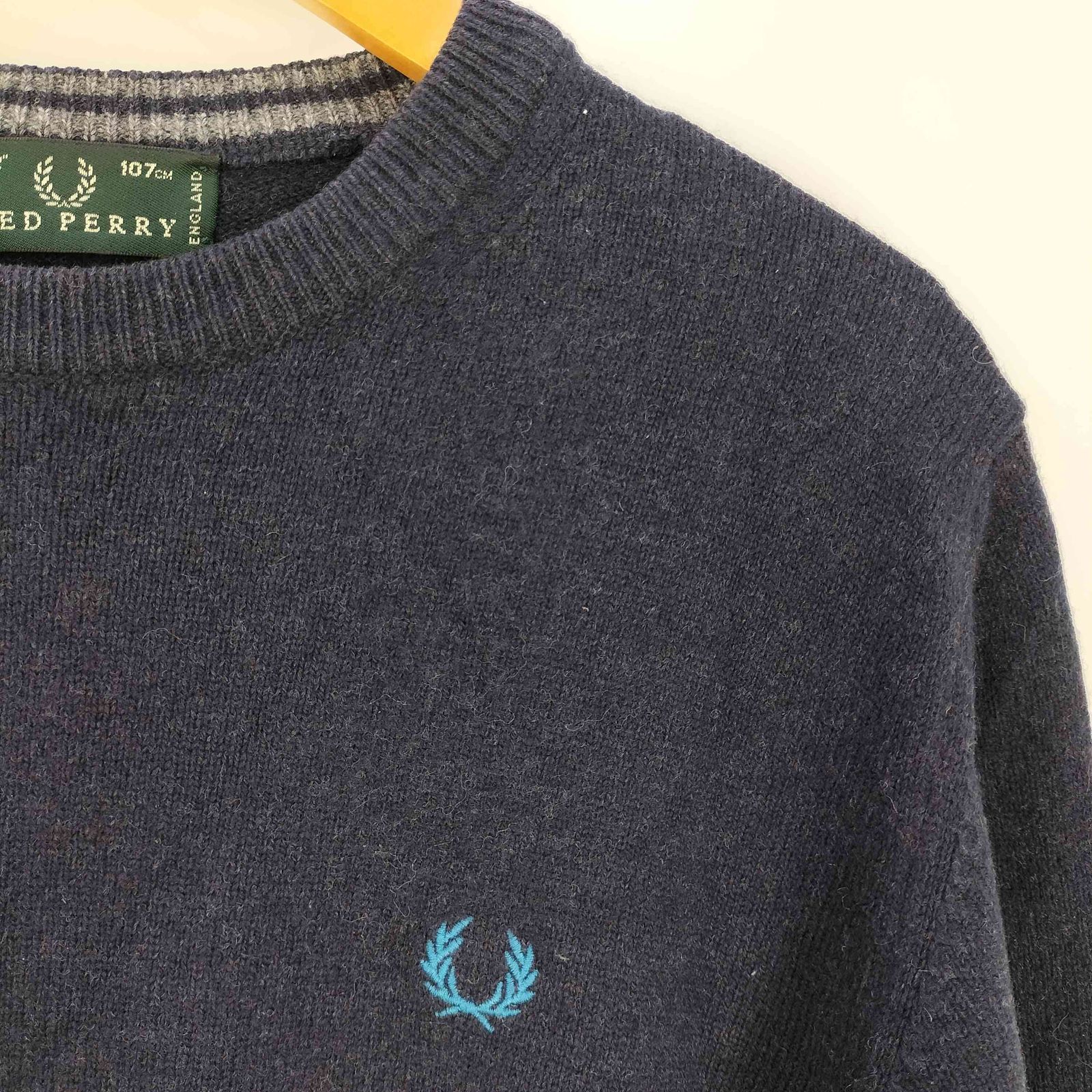 フレッドペリー FRED PERRY イタリア製 ロゴ刺繍 ウール クルー フレッドペリー FRED PERRY イタリア製 ロゴ刺繍 ウール クルー