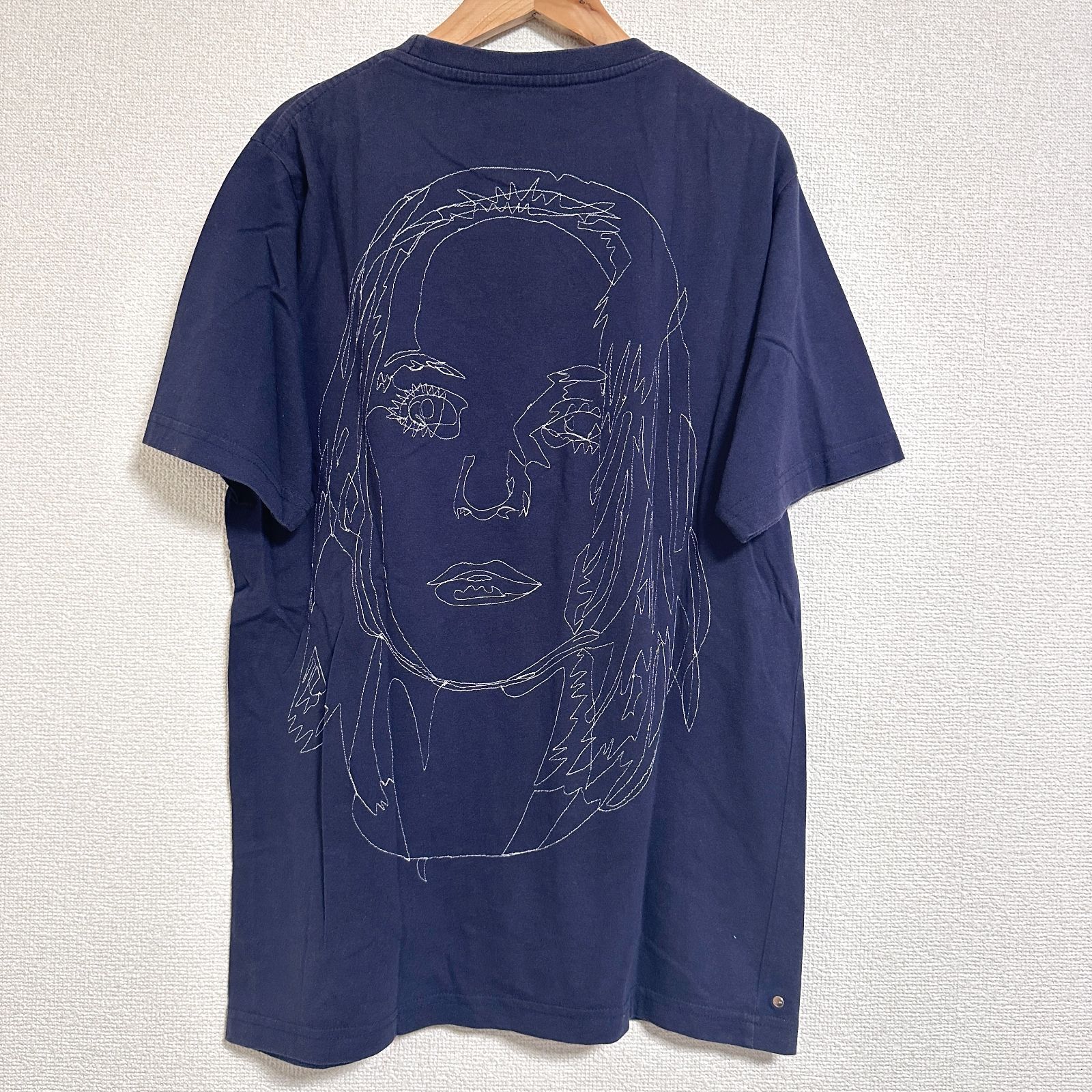 BLESS ブレス n°09 Stitched Starcut Tシャツ BLESS N°09 Stitched Starcut フェイス刺繍Tシャツ M ネイビー