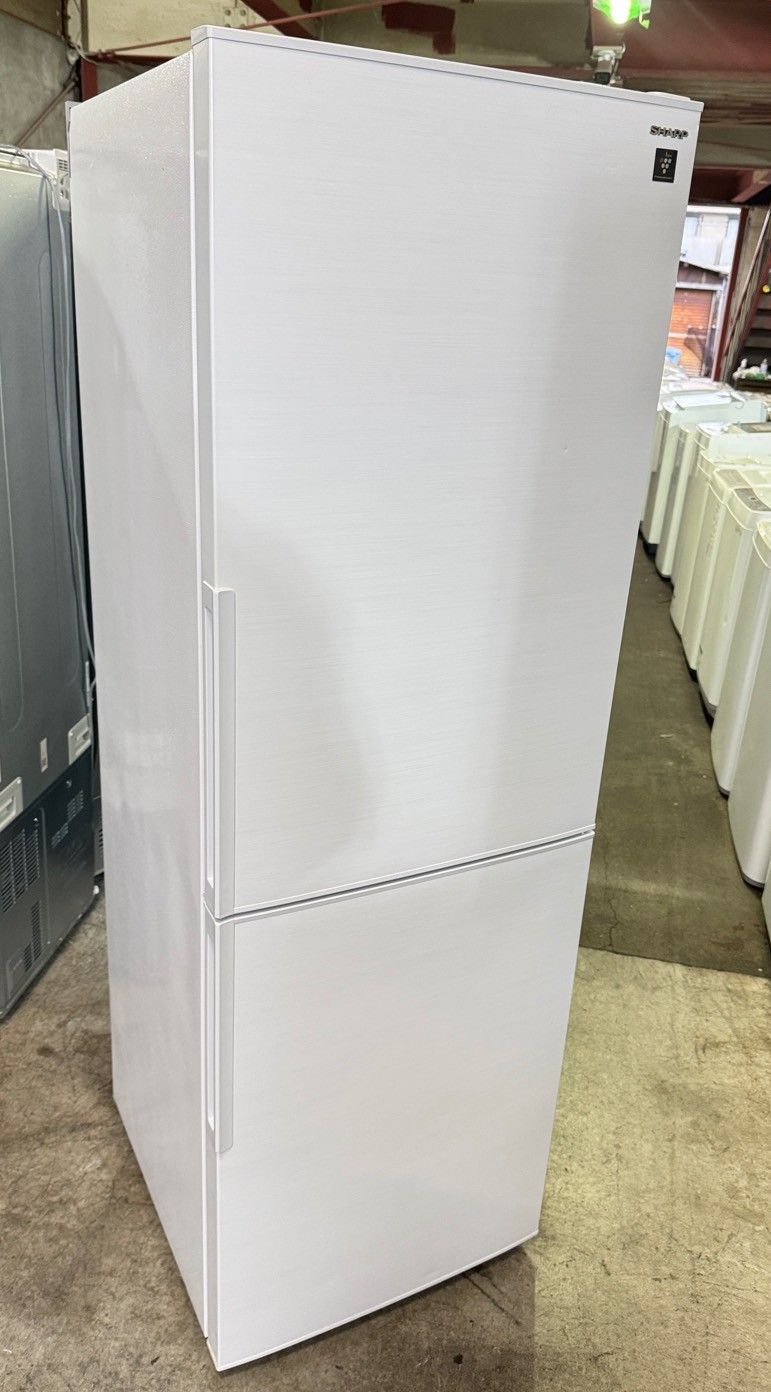 高年式】大阪送料無料☆3か月保障付き☆冷蔵庫☆シャープ☆2ドア☆2024