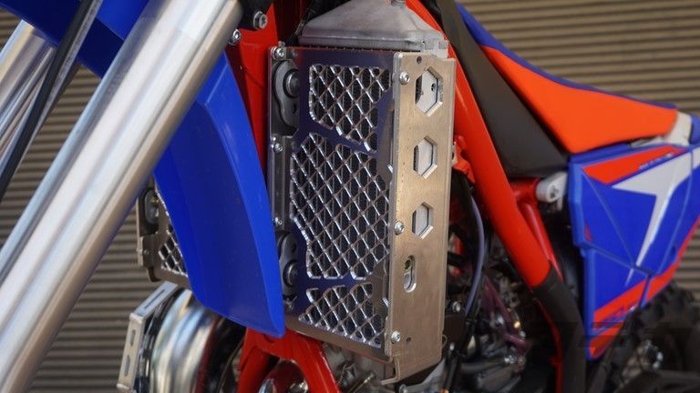 MOTOES ラジエターガード BETA ベータ 2015年-2026年 XTRAINER クロス