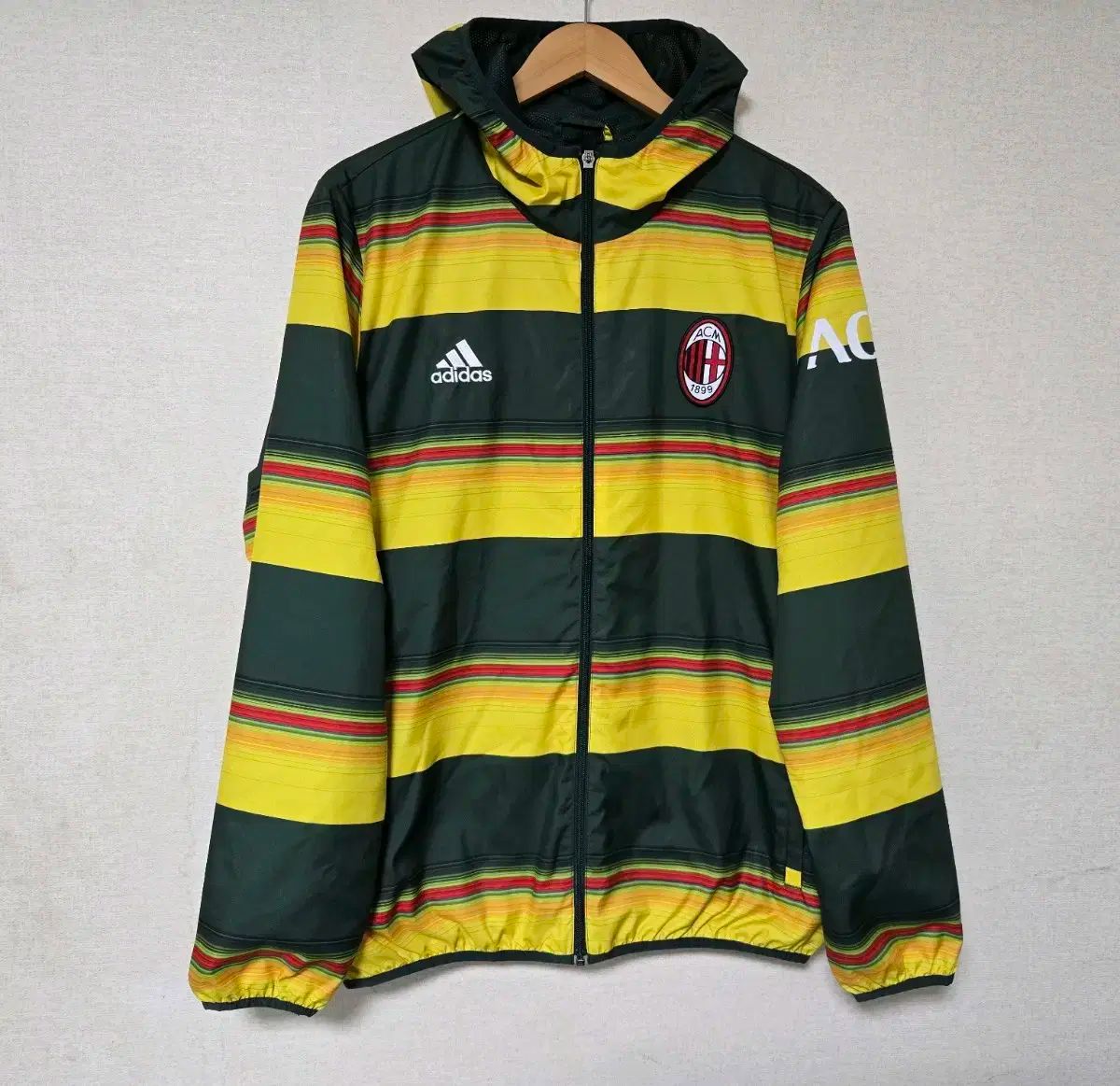 110 アディダス ACミラン レア ウィンドブレーカー (正規品) - メルカリ