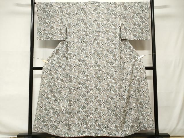 平和屋着物○上質な色無地 松皮菱立波地紋 淡香色