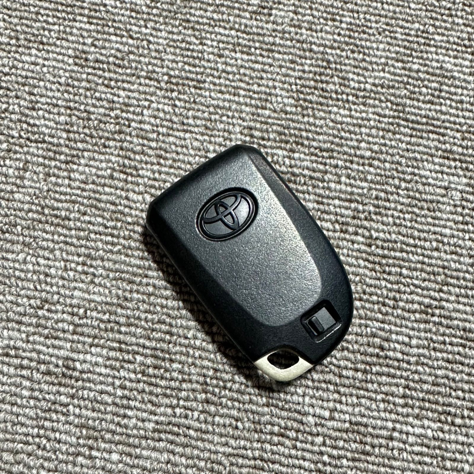 トヨタ ハイエース レジアスエース スマートキー 200系ハイエース、レジアスエース、スーパーGL、ダークプライム