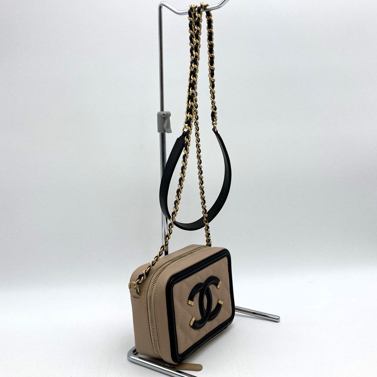 最終セール】＼美品／ CHANEL シャネル CCフィリグリー ココ