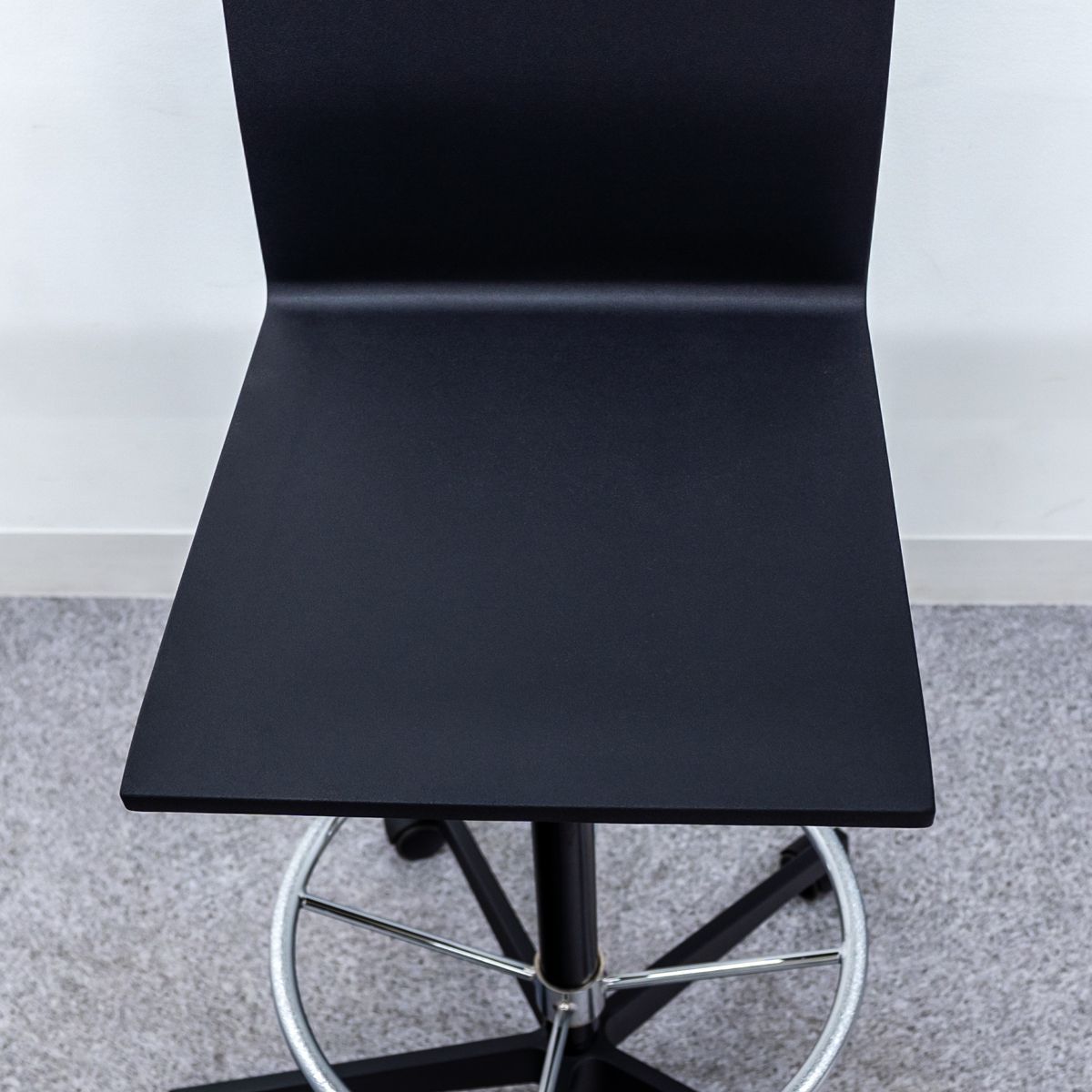 ベーシックダーク マールテン