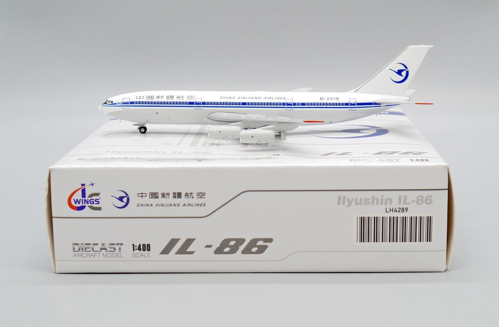 Jcwings 中国新疆航空 IL-86 B-2018 1|400 LH4289