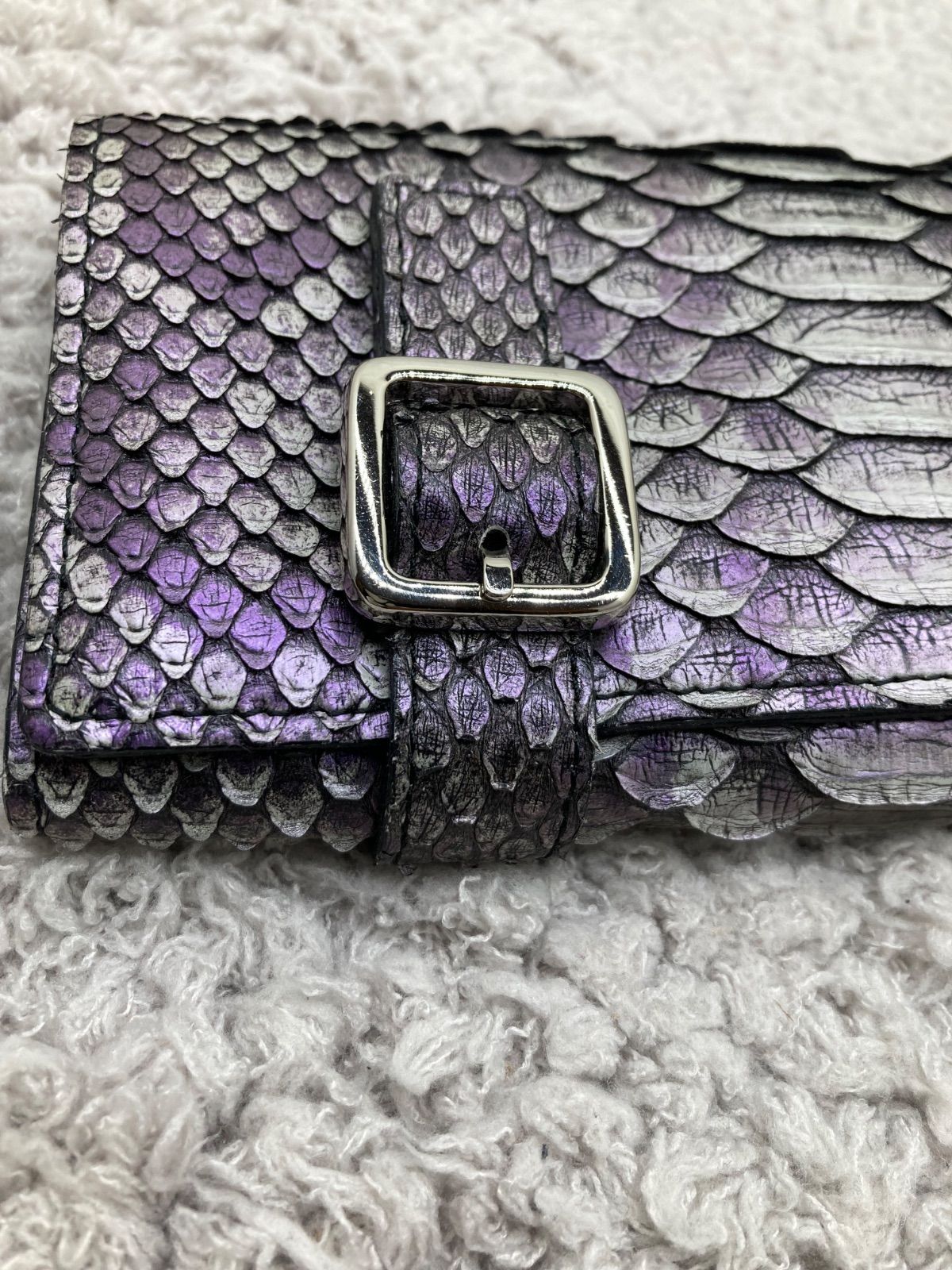 新品 未使用 ヘビ革の長財布 新品未使用】現行 イビサ ヘビ革 L