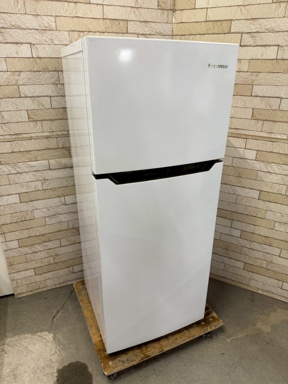 大阪送料無料☆3か月保障付き☆冷蔵庫☆ハイセンス☆2ドア☆2020年☆HR