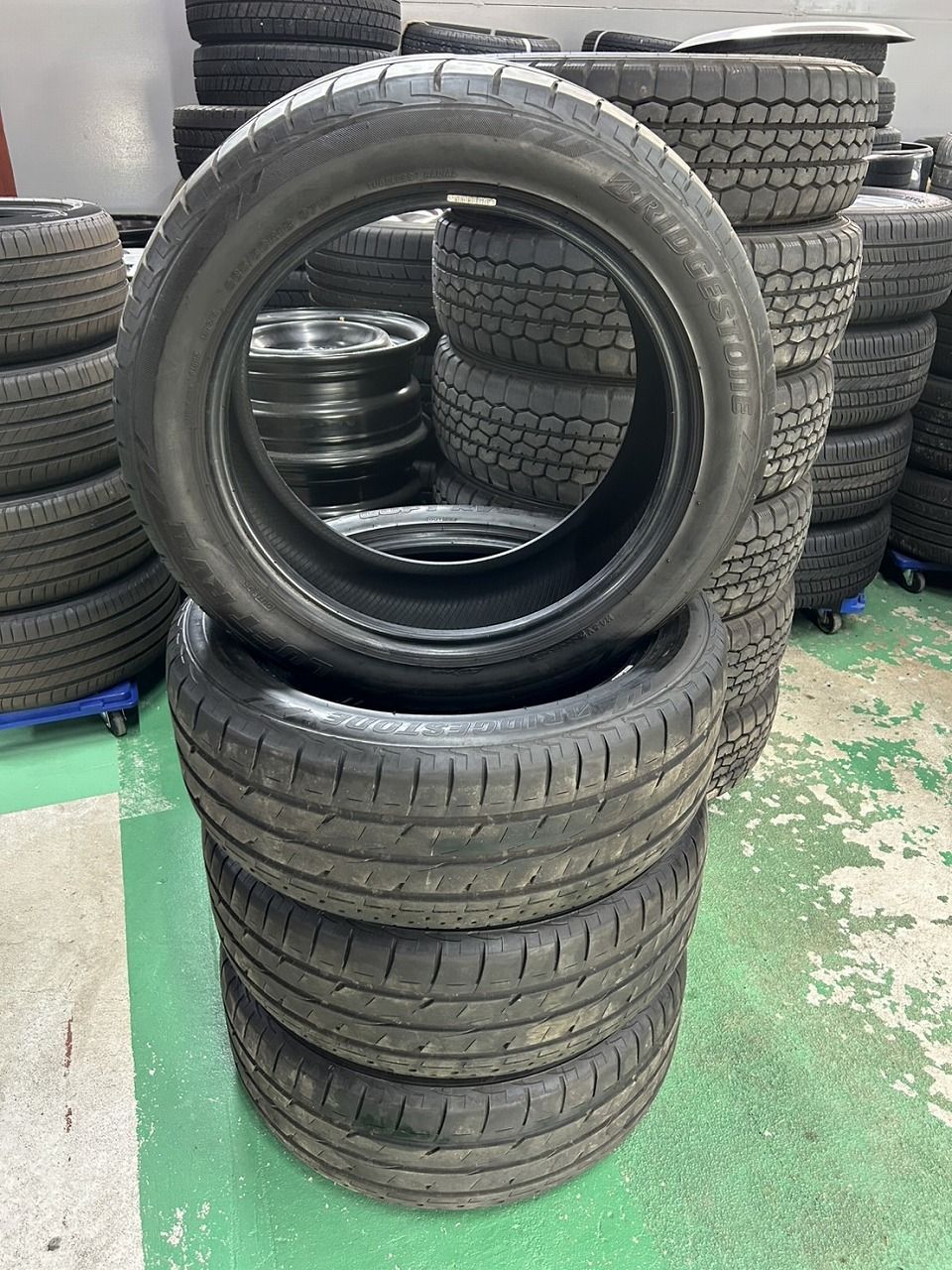 BRIDGESTONE LUFT RVⅡ ルフト RVⅡ 235|50R18 サマータイヤ 4本セット
