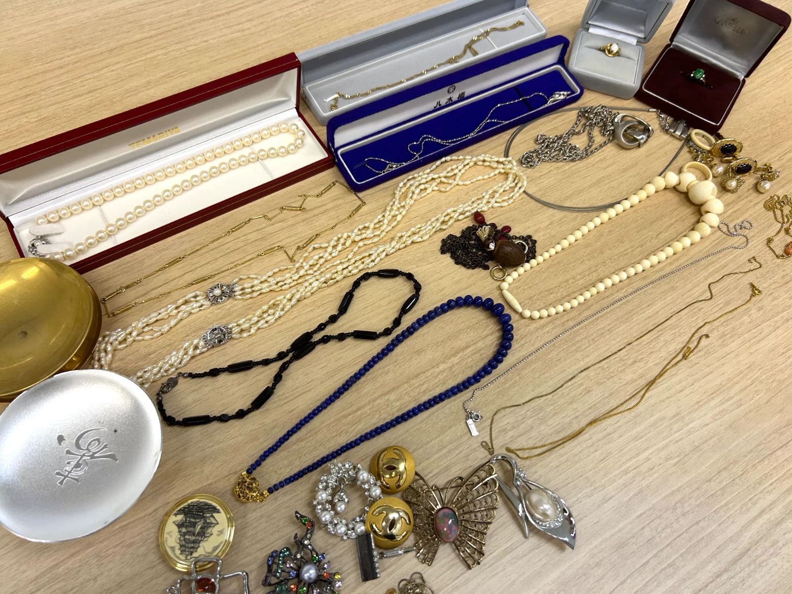 遺品整理　アクセサリー　まとめ　② 遺品整理② アクセサリーおまとめ - メルカリ