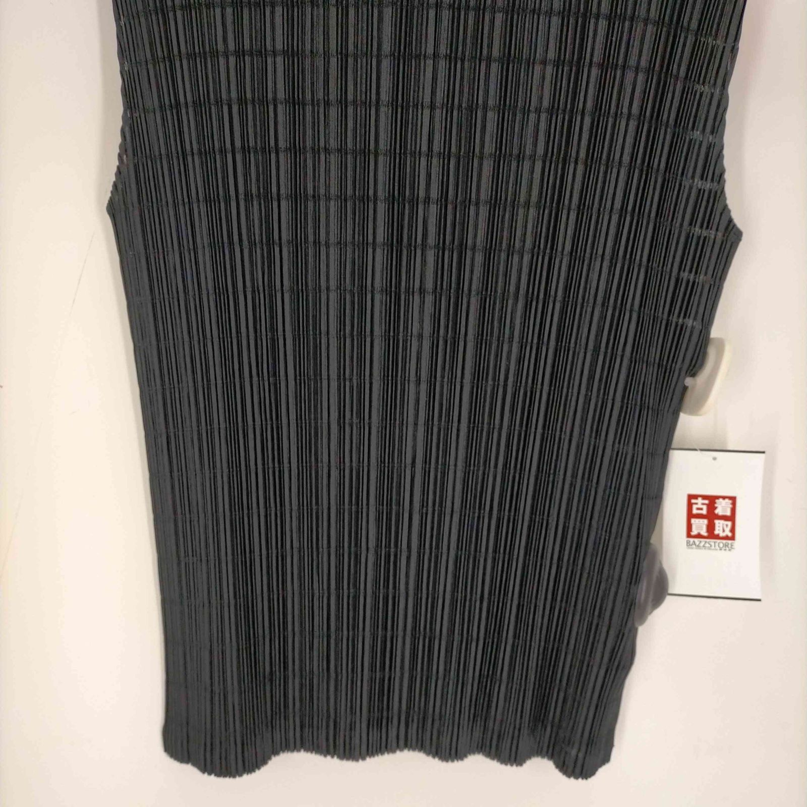 ISSEY MIYAKE PLEATS PLEASE ノースリーブタンクトップ - トップス