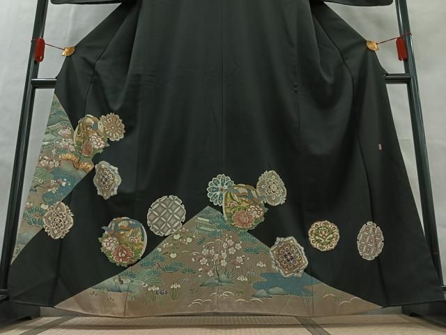 金駒刺繍 豪華な金彩づかい 七宝 正絹黒留袖 フォーマル 150cm l315
