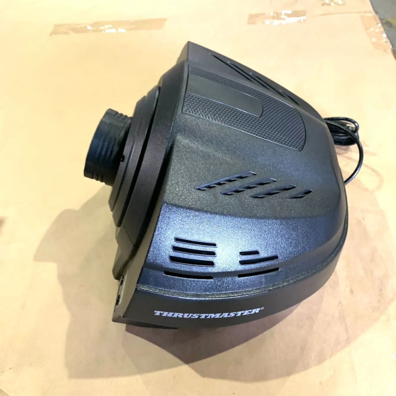 極美品】スラストマスター ステアリングコントローラー T300 RS GT 
