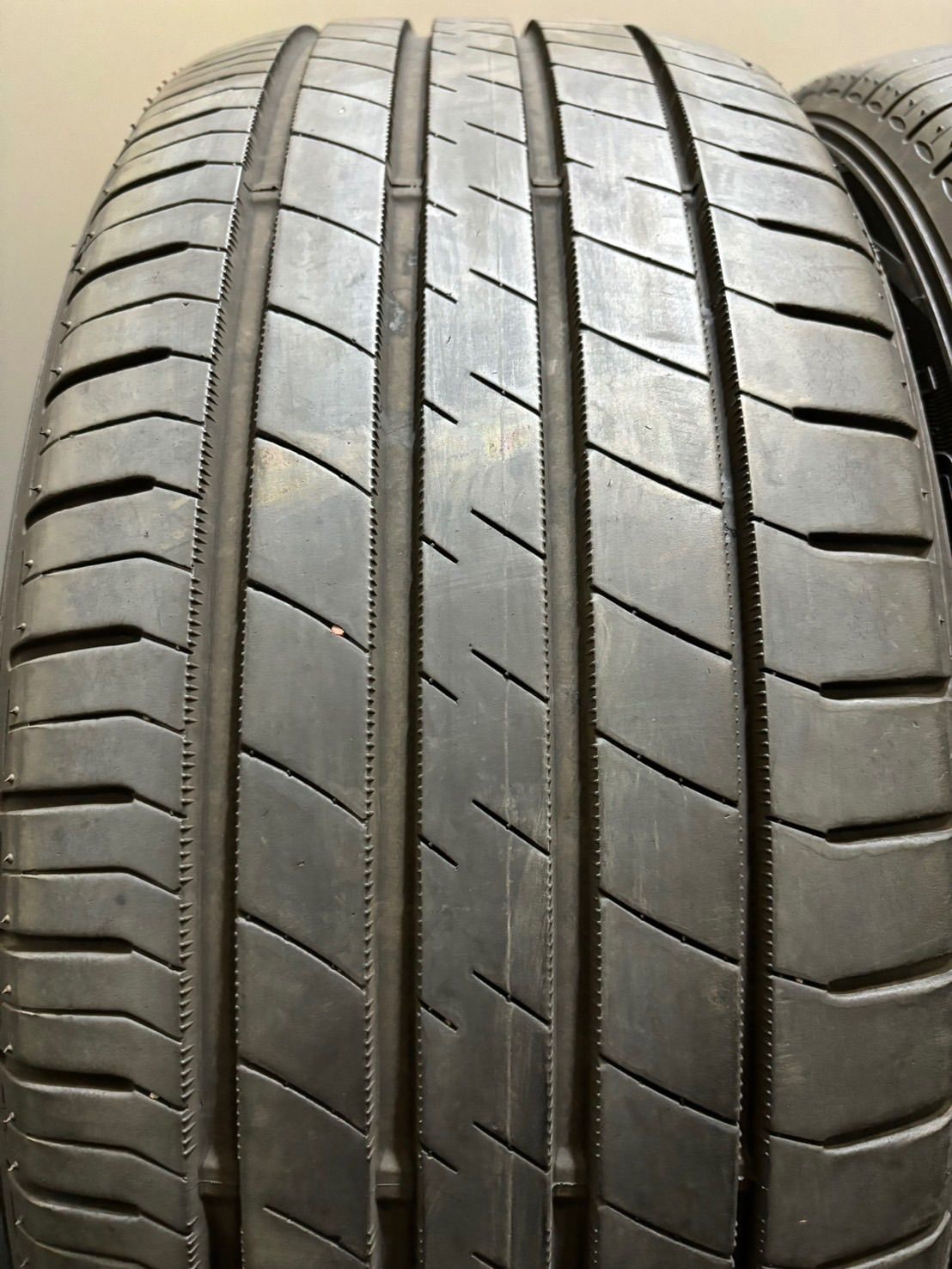 ★225/55R17 DUNLOP/LE MANSⅤ 18年製 夏タイヤ 4本 ダンロップ セルシオ スカイライン XV (2-F850)