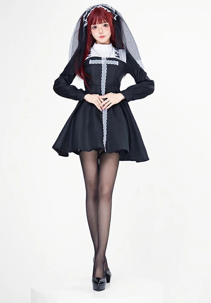 ハロウインにいかがでしょうか? US ARMY E-5 女性 制服ー式 中古 ハロウィン衣装 キャプテン 即購入OK 海賊 船長 レディース 仮装