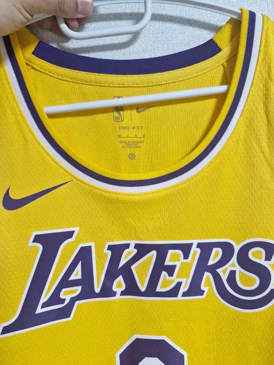 Lakers