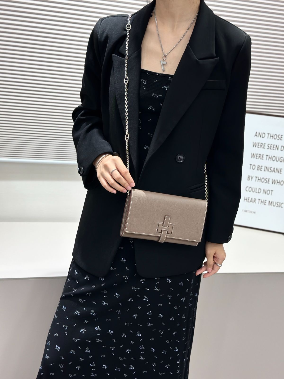 今日特価】HERMES New H Passant Toutenmainte ロングウォレット