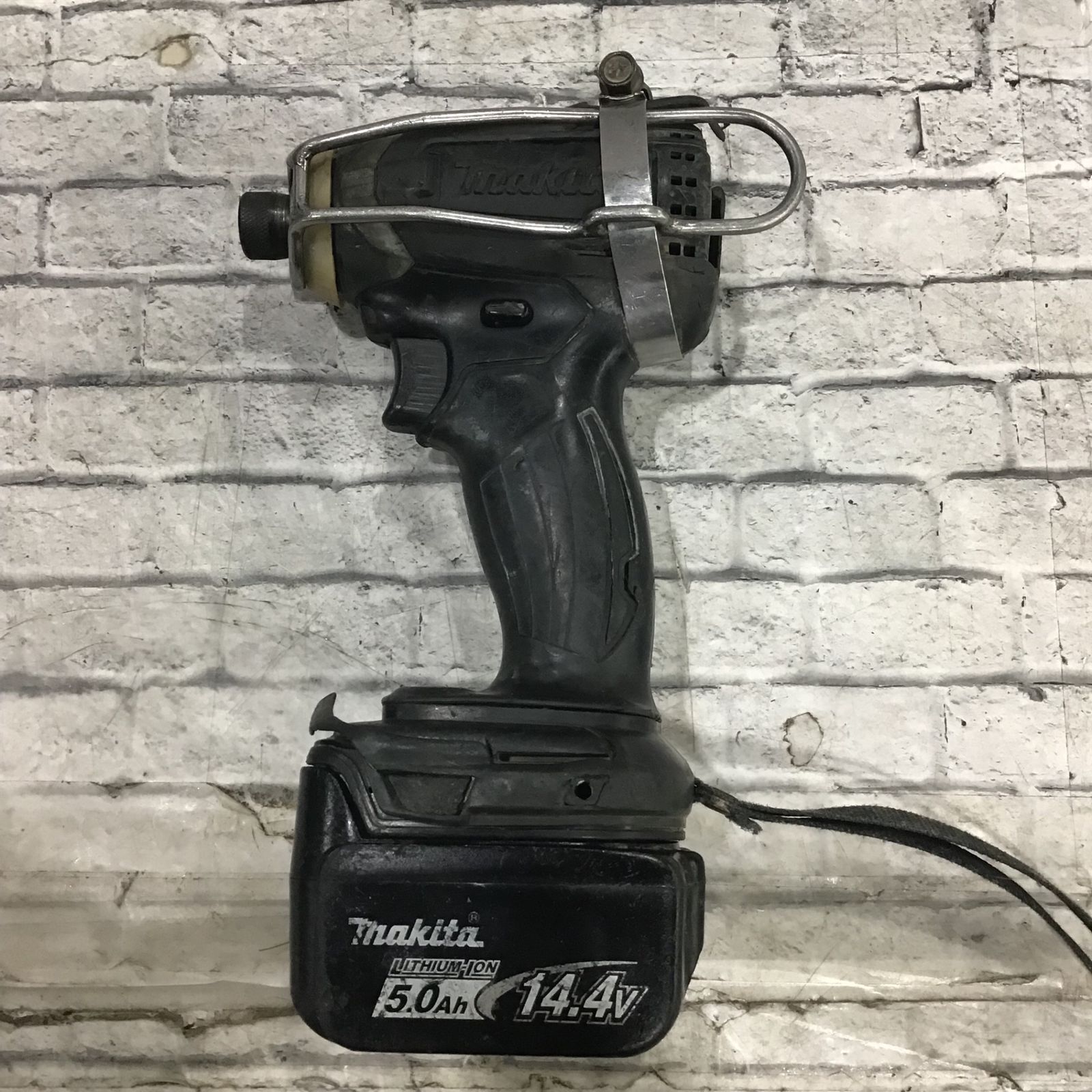 マキタ(makita) コードレスインパクトドライバー TD136DZB【川口店】