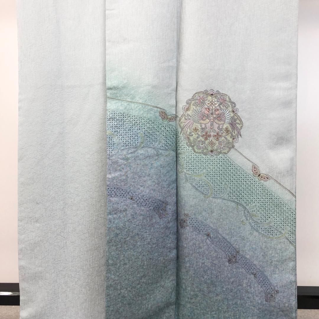 付下げ 汕頭刺繍 美しい華柄模様 藍白色 ガード加工 トール