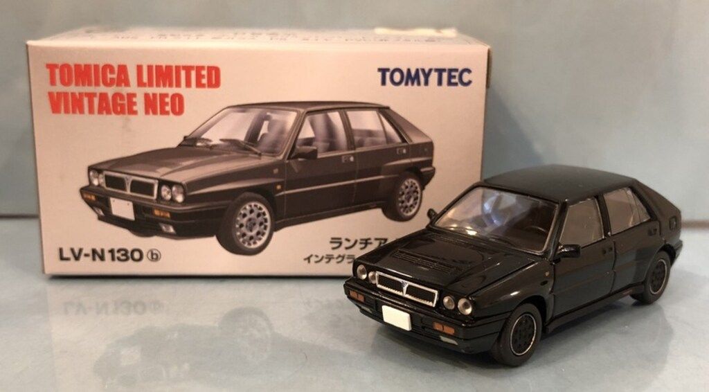 トミカリミテッドヴィンテージNEO LV-N130b ランチア デルタHF トミカリミテッドヴィンテージ ネオ 1/64 LV-N130b ランチア