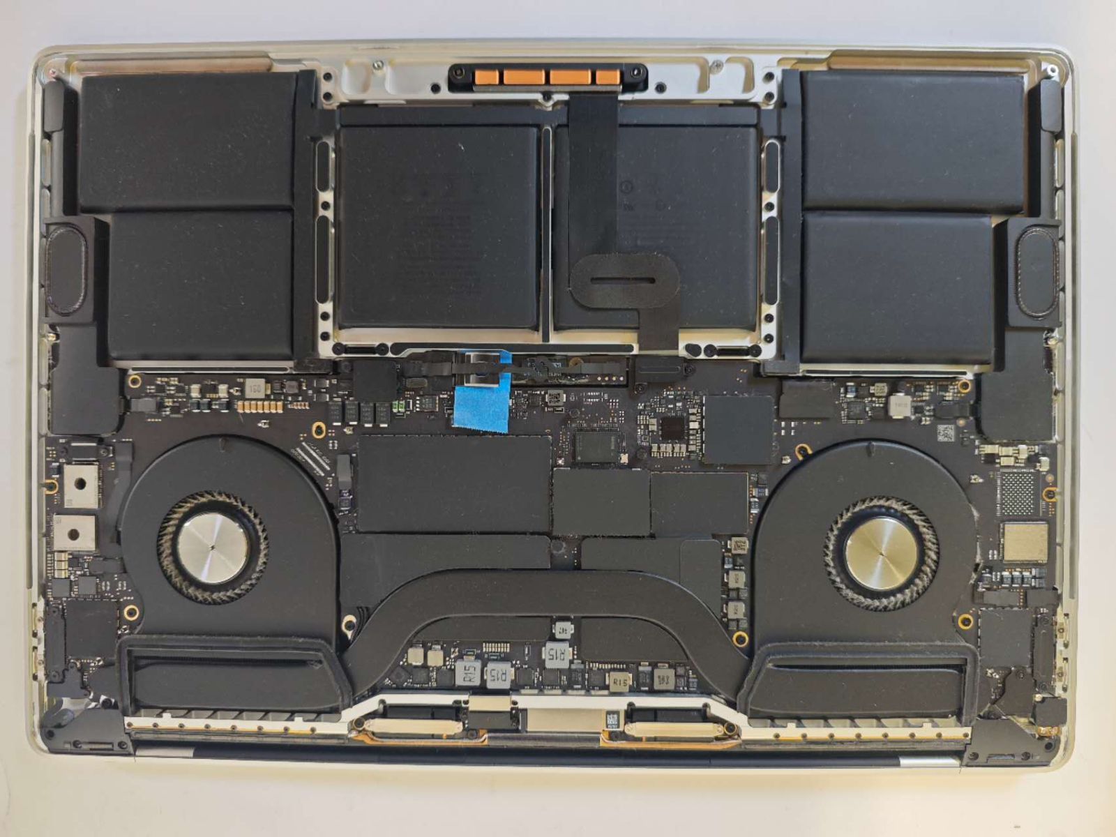 A2141_094 ジャンク出品 MacBook Pro A2141 - メルカリ
