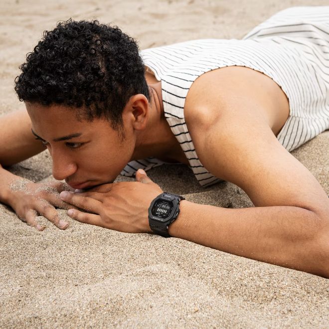  2年保証 GBD 200 1 CASIO G SHOCK SQUAD スマートフォンリンク カシオ Gショック スマホリンク デジタル ブラック モバイルリンク ワークアウト トレーニング 腕時計(デジタル) 時計