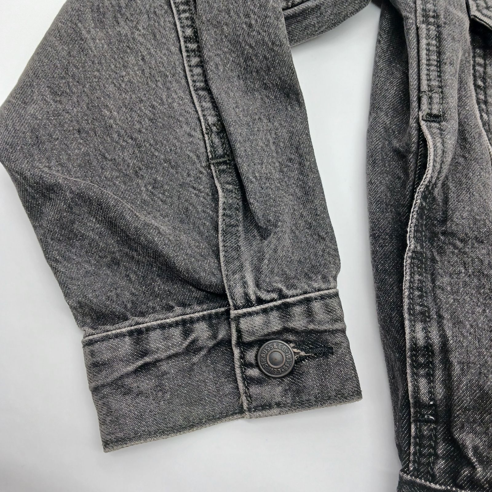 Levi's リーバイス RELAXED 2ND DENIM TRUCKER JACKET A7632